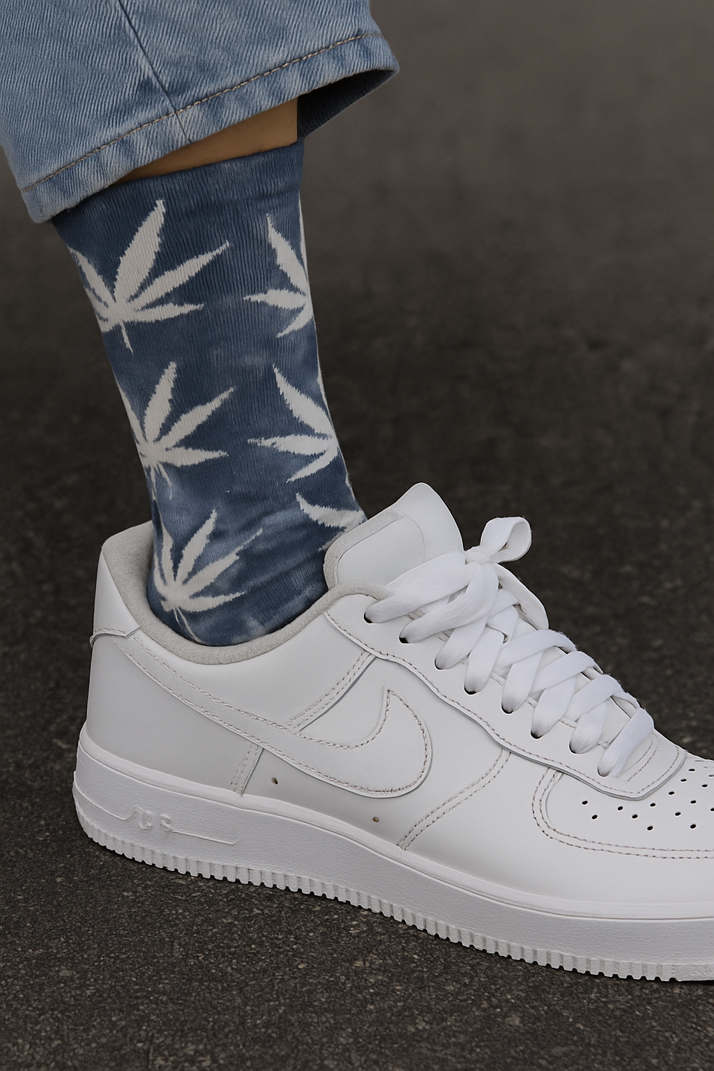 Indigo Blaze Tie-Dye image 1