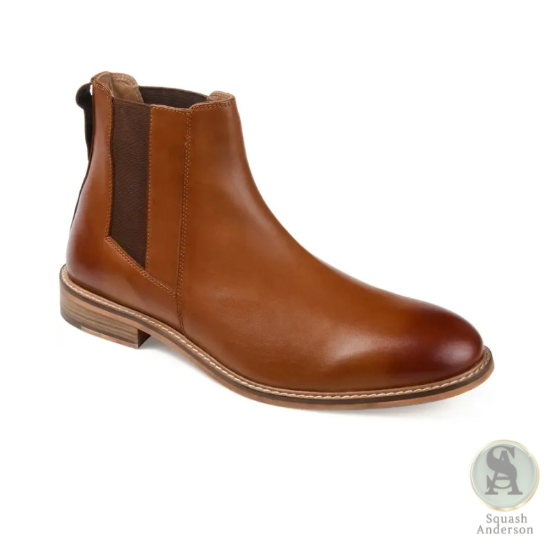 Corbin Plain Toe Chelsea Boot