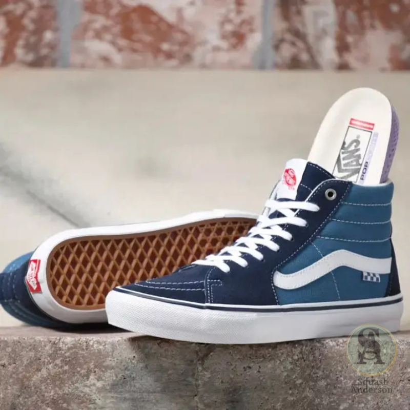 Vans Skate Sk8-Hi Navy and White