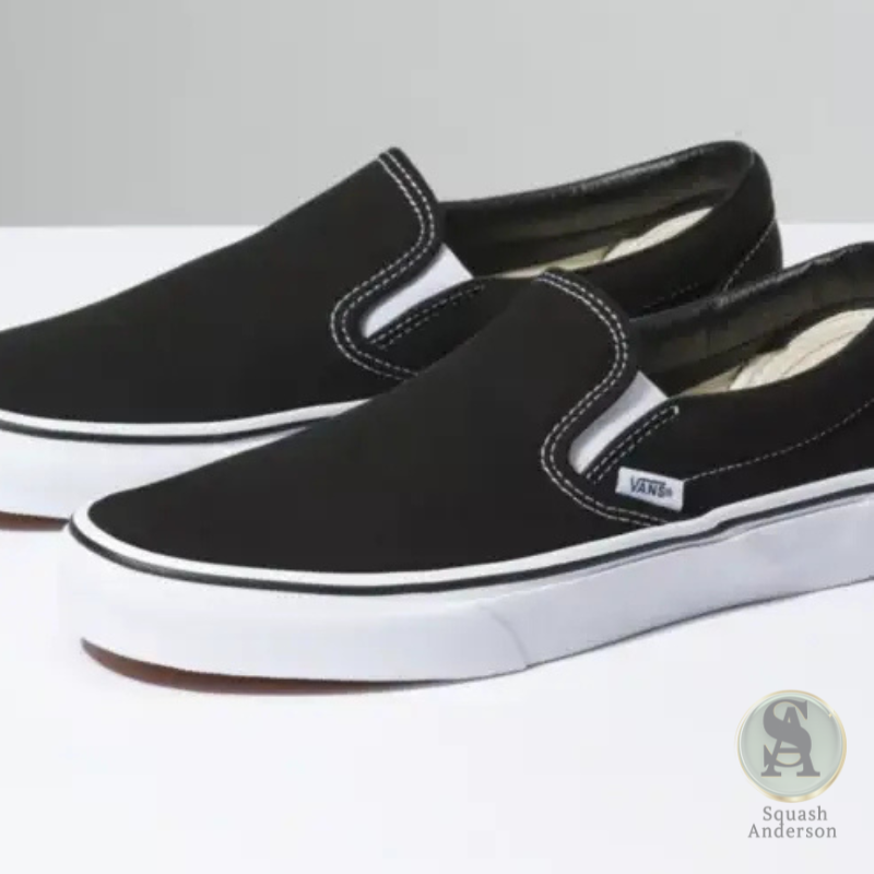 Vans Classic Slip-On Black/White Shoe